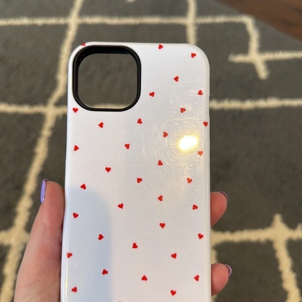 Casely White and Red Heart iPhone 13/14 Case
